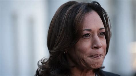 Bellevue officer injured during 2023 VP escort meets Kamala Harris